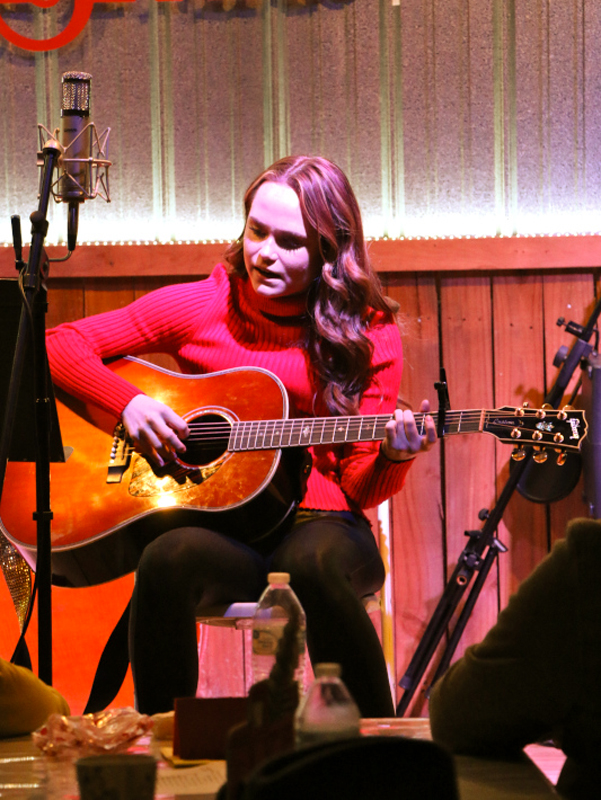 Bluegrass Christmas Presented by the Tolbert Family