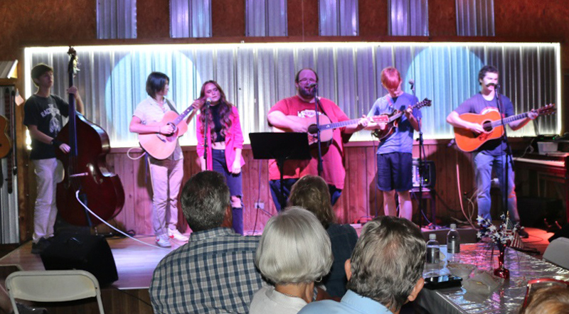 Allen Tolbert and the Mountain Grass Unit