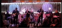 Liz sings Patsy Cline