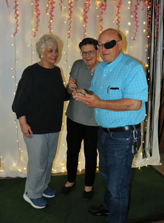 Three on a String with Sean Dietrich