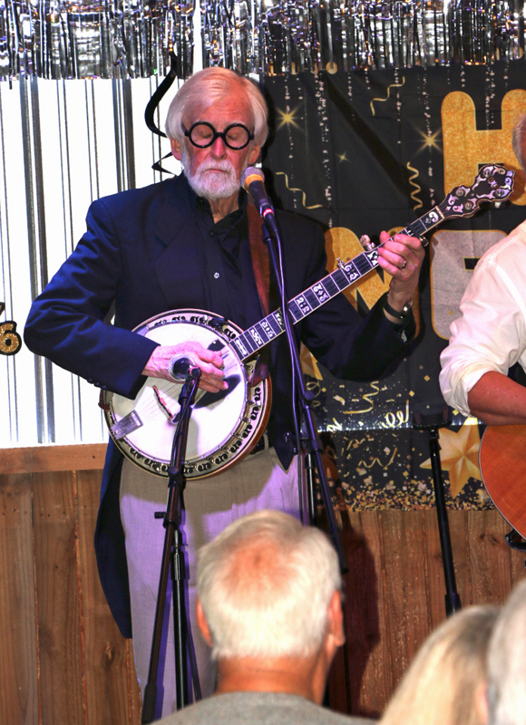 Three on a String and Sean Dietrich Present a Jerry-Atric New Year!