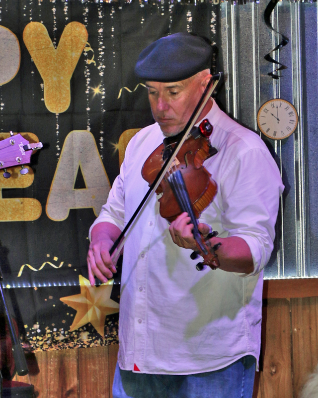 Three on a String and Sean Dietrich Present a Jerry-Atric New Year!