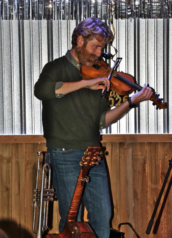 Three on a String and Sean Dietrich Present a Jerry-Atric New Year!